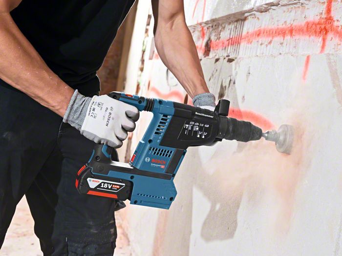 Perforateur sans-fil Bosch GBH 18V-26F + 2 batteries 5,0 Ah + chargeur 0611910007