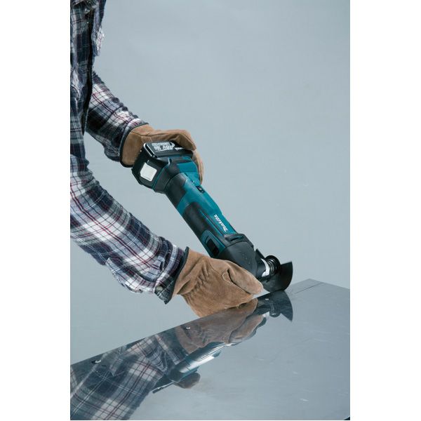 Découpeur-ponceur multifonctions 18 V Li-ion (Produit seul) DTM51ZJ Makita