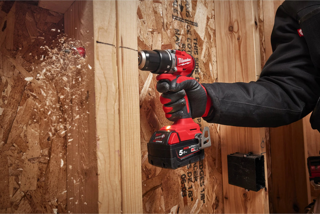 Perceuse Brushless 18V Milwaukee M18 BLDDRC-502C 60Nm - Pack 2x5Ah