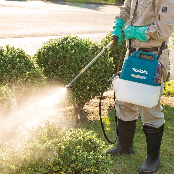 Pulvérisateur à batterie 18V 5L Makita ( Produit seul) - DUS054Z
