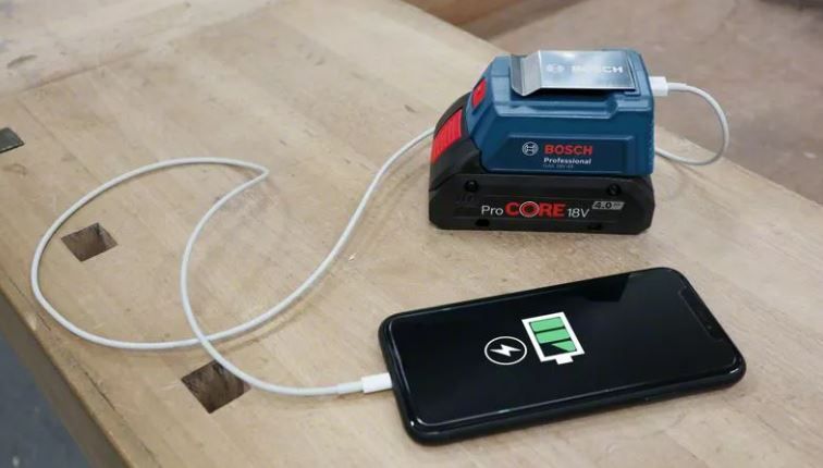Chargeur USB pour batterie Bosch 18V - 06188000L6 Bosch