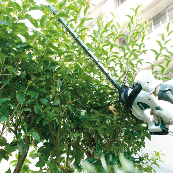 Taille-haie 18 V Li-Ion 52 cm (Produit seul) Makita UH522DZ