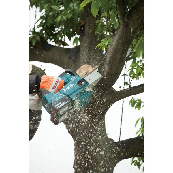 Tronçonneuse d'élagage 30cm 36V 2x18V + 2 batteries 18V 5Ah - Makita DUC306PT2B