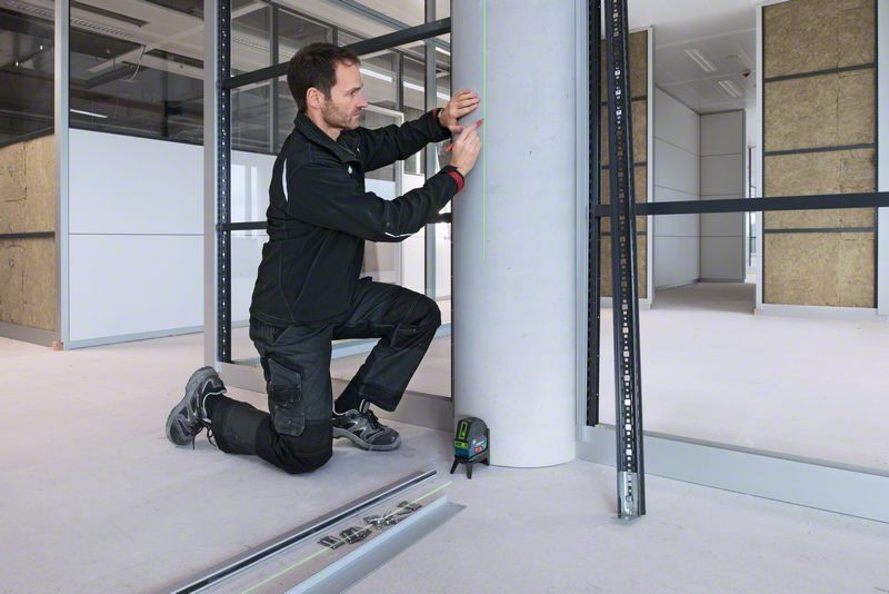 Laser combiné faisceau vert GCL 2-15 G + RM 1 + Pince + coff Bosch 0601066J00