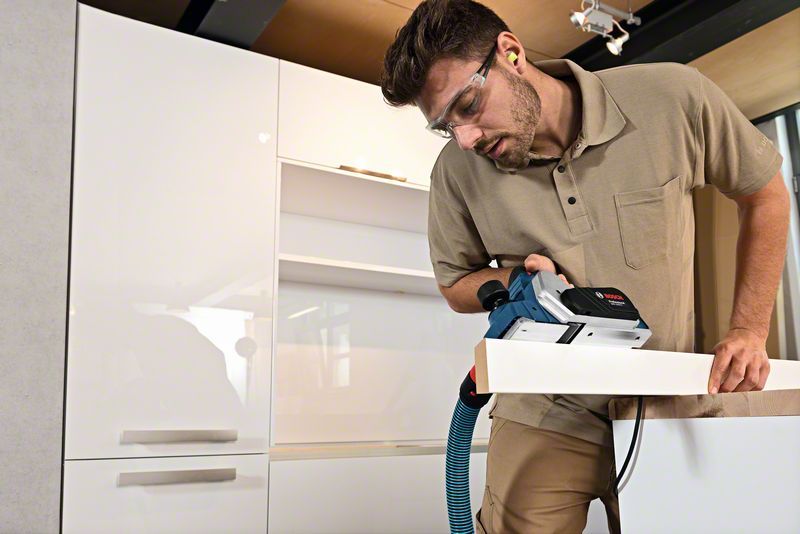 Rabot GHO 16-82 (carton) Bosch 06015A4000