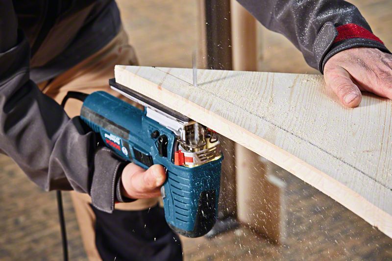 Scie sauteuse GST 160 CE L-BOXX Bosch 601517000