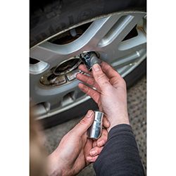 Clé Démonte Pneus CLÉ DÉMONTE PNEUS Stanley STHT80890-0