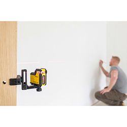 Niveau Laser 360° Rouge avec Trépied Portée 20m Stanley STHT77640-1