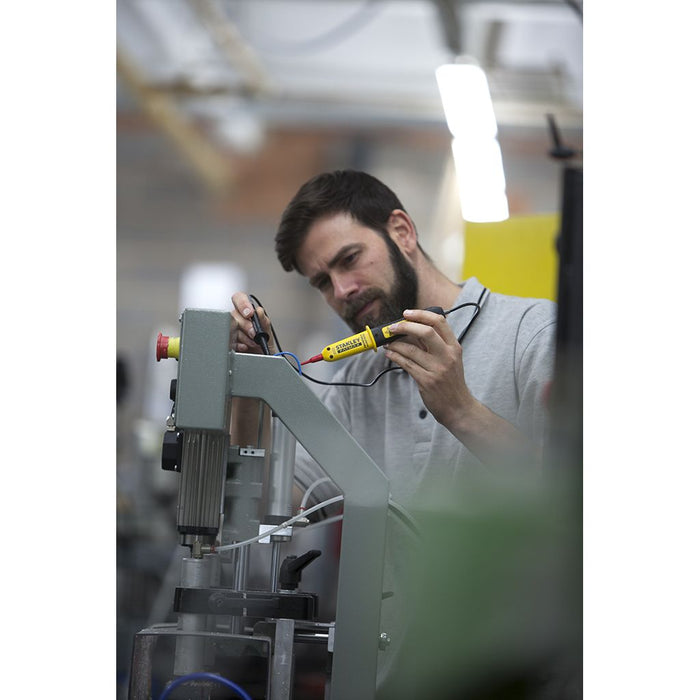 Testeur Et Évaluation De Tension  Fatmax  Stanley FMHT82566-0