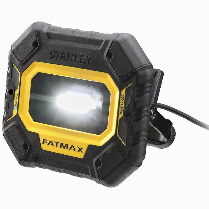 Projecteur Filaire Bluetooth Fatmax - 3 000 Lumens PROJECTEUR FILAIRE BLUETOOTH FATMAx - 3 000 LUMENS Stanley FMHT81508-1